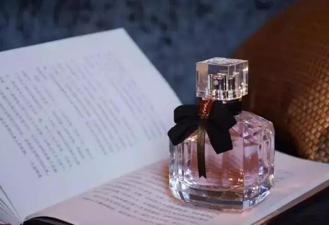 yslmonparis,yslmonparis反转巴黎香水