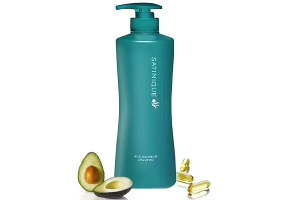 头屑满天飞用的洗发水,头屑一坨一坨的