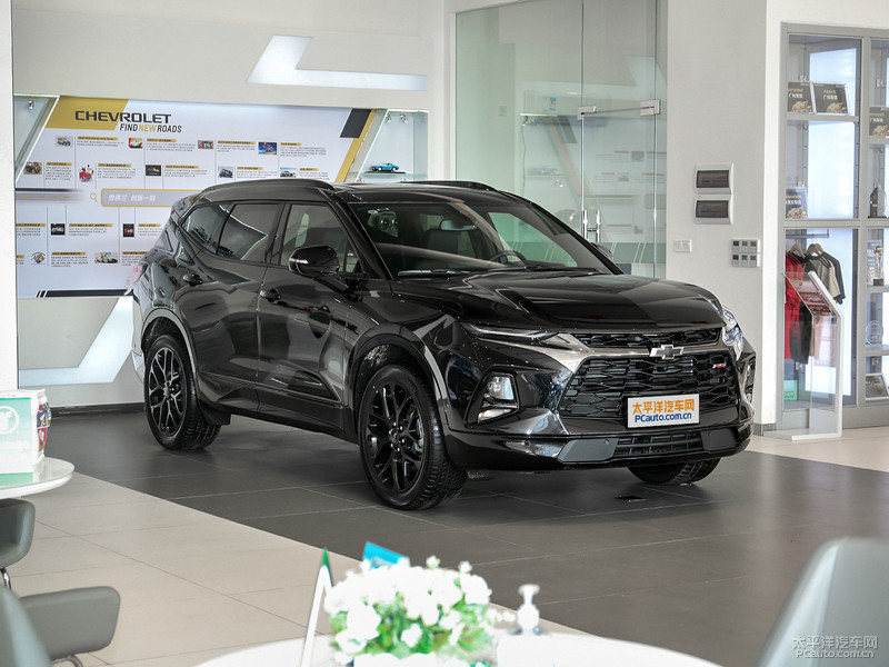 奥迪新a4l2023款,奥迪a3和小鹏p7哪个好