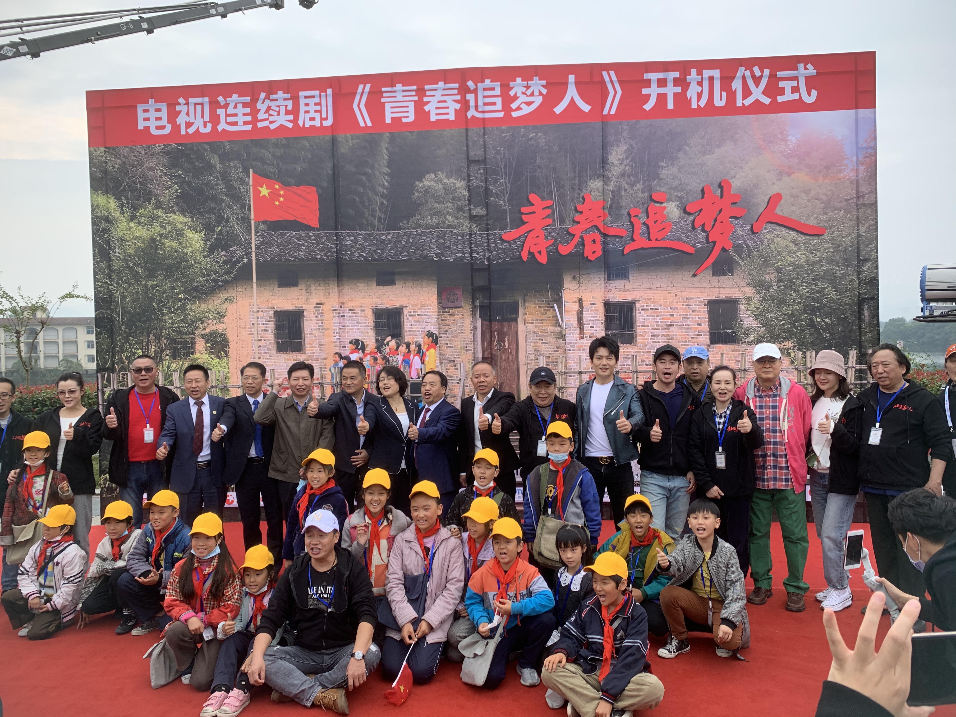 潮酷小童星杨子杰——一颗逐渐燃起的小新星