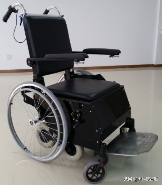 中国服务型机器人品牌排行榜前十,中国十大服务机器人