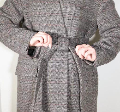 大衣腰带怎么系简单又好看,大衣短腰带系法简单又好看的系法