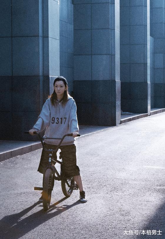 潮牌supreme最新消息,潮牌supreme值得入手吗