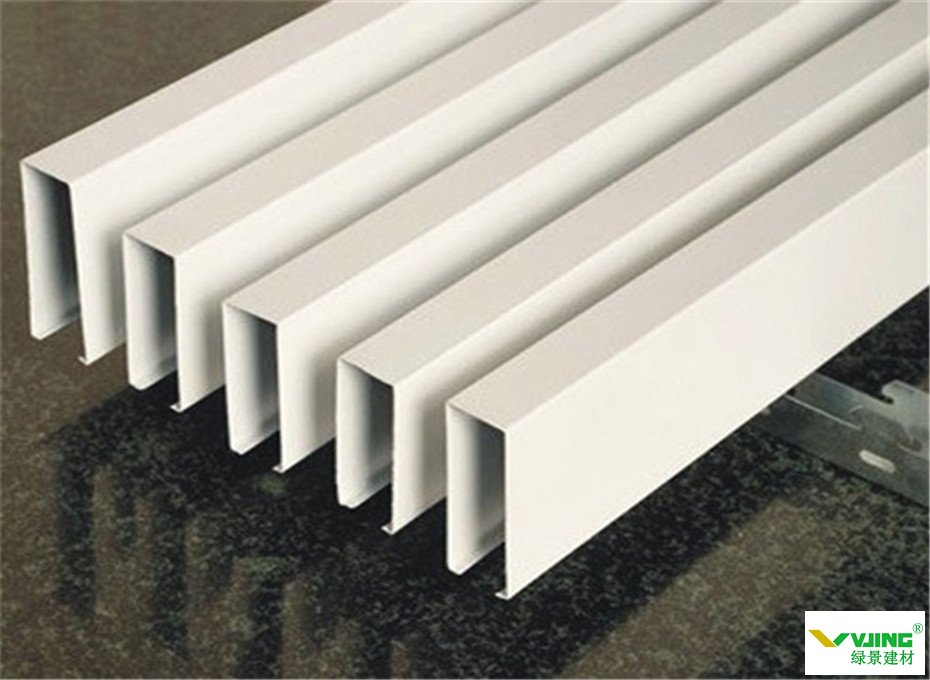 家用铝方通吊顶什么尺寸效果好,常用铝方通型材的型号