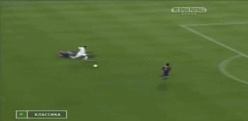 韦世豪最新动作,韦世豪这个球员你怎么看