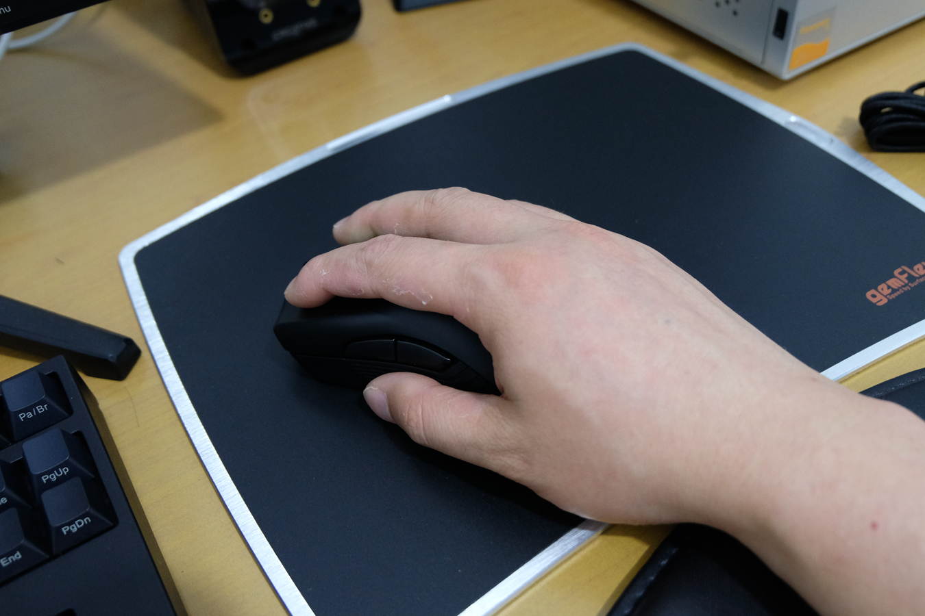 雷蛇曼巴眼镜蛇5g双模版评测,雷蛇曼巴眼镜蛇无限版