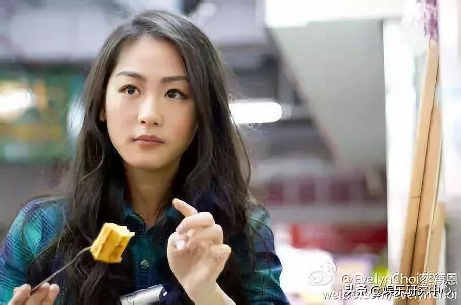 爆女艺人口臭、劈腿、大尺度照，人品不行真的是硬伤？