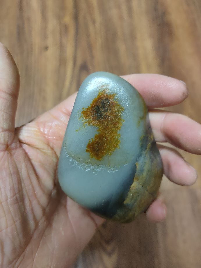 和田沙漠干坑籽料原石,和田浅青花籽料原石