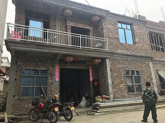 吴谢宇弑母背后的原因,深度剖析吴谢宇弑母心理