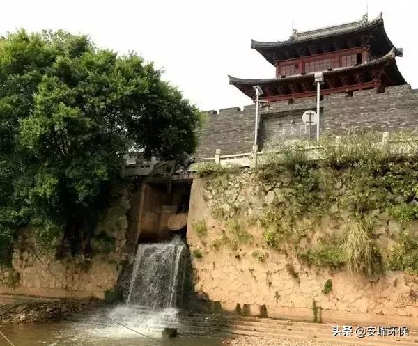 故宫拥有一套精妙完整的排水系统,故宫排水是如何巧妙实现排水系统