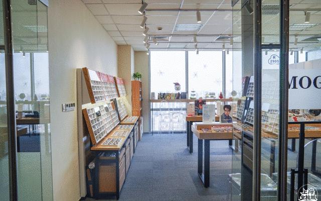眼镜店直营网红店,口碑最好的全国连锁眼镜店铺