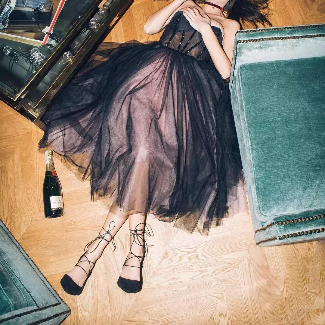 30岁以上女人穿裙子技巧,30岁女人裙子怎么穿好看