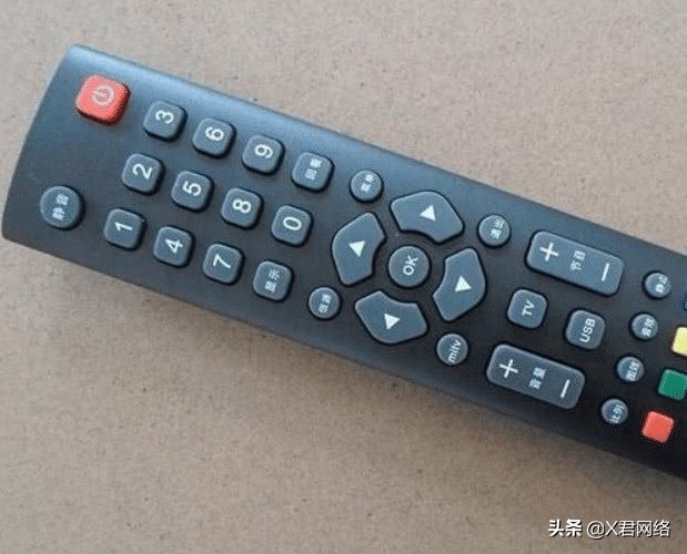 遥控器失灵不要扔用这招恢复如新,遥控器失灵怎样打开盖子修理