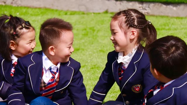 力迈双语学校,力迈幼儿园双语班