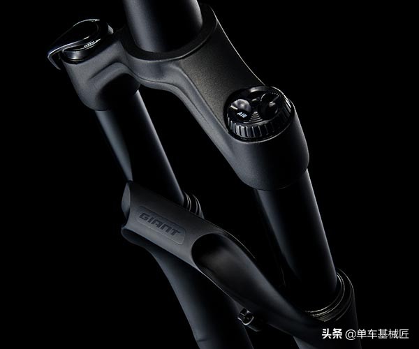 捷安特自造佳洁士前叉是贴牌的吗,捷安特佳洁士前叉线控