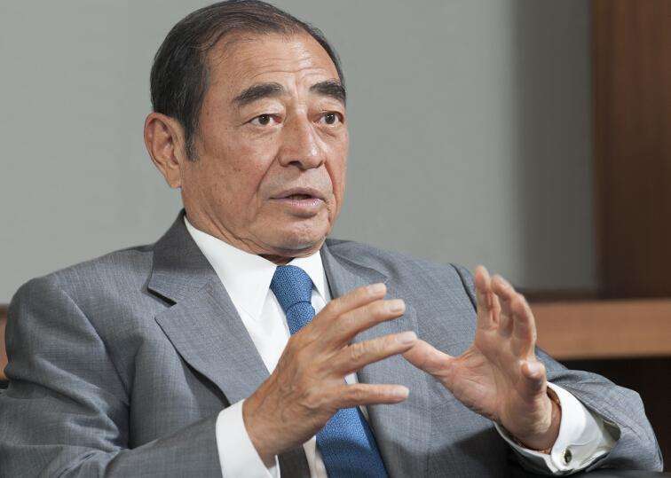 机械表既贵又不准，石英表却干不过它：如何正确面对时代淘汰