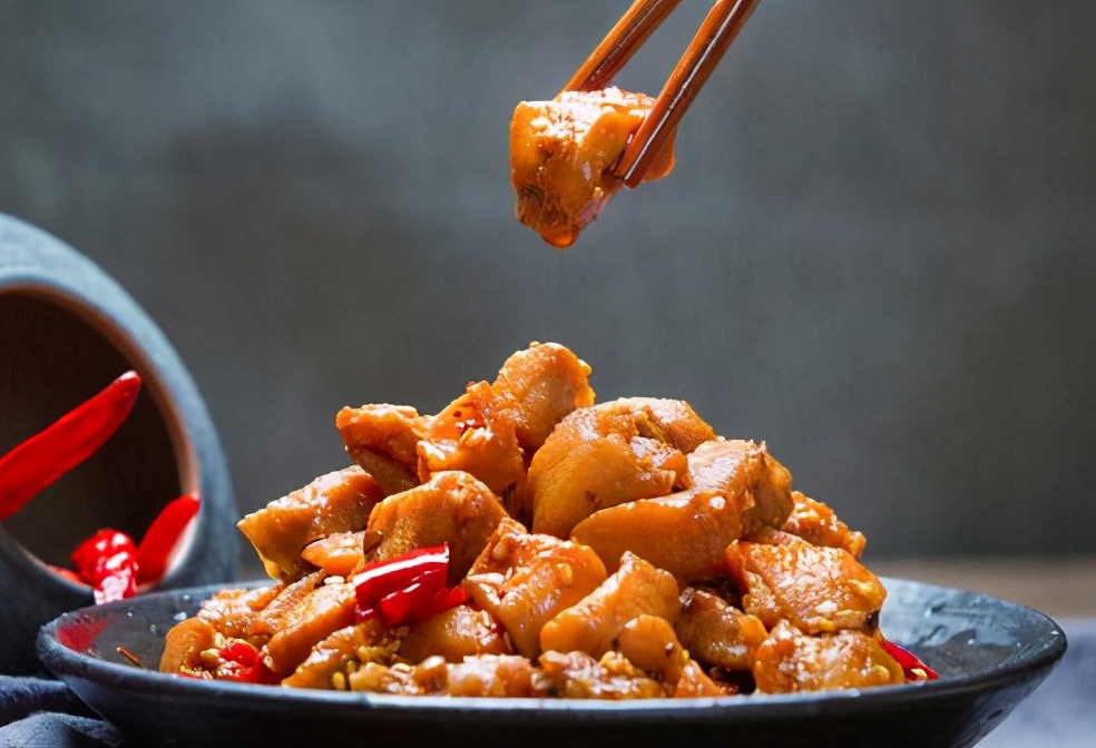 凉拌兔肉最好吃的十种做法,川味麻辣兔肉最正宗的做法