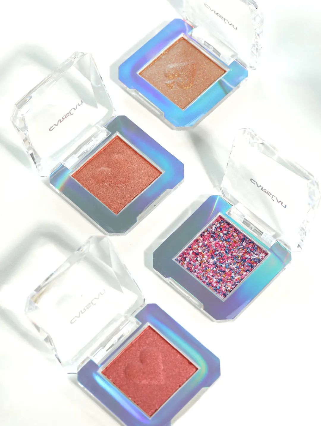 卡姿兰新年礼盒彩妆,卡姿兰彩妆盒图片