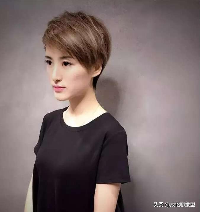 个子高的女生适合什么发型短发,150矮个子短发精致冬装