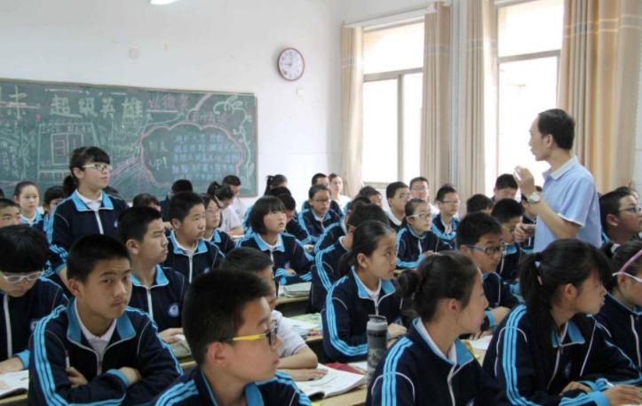 初中时身高怎样才算标准,学生身高标准是多少