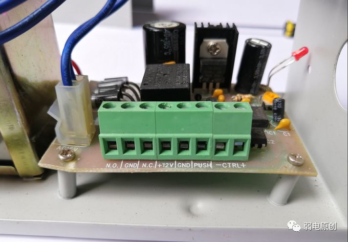 门禁接线有什么技巧和方法,门禁可以带电接线吗