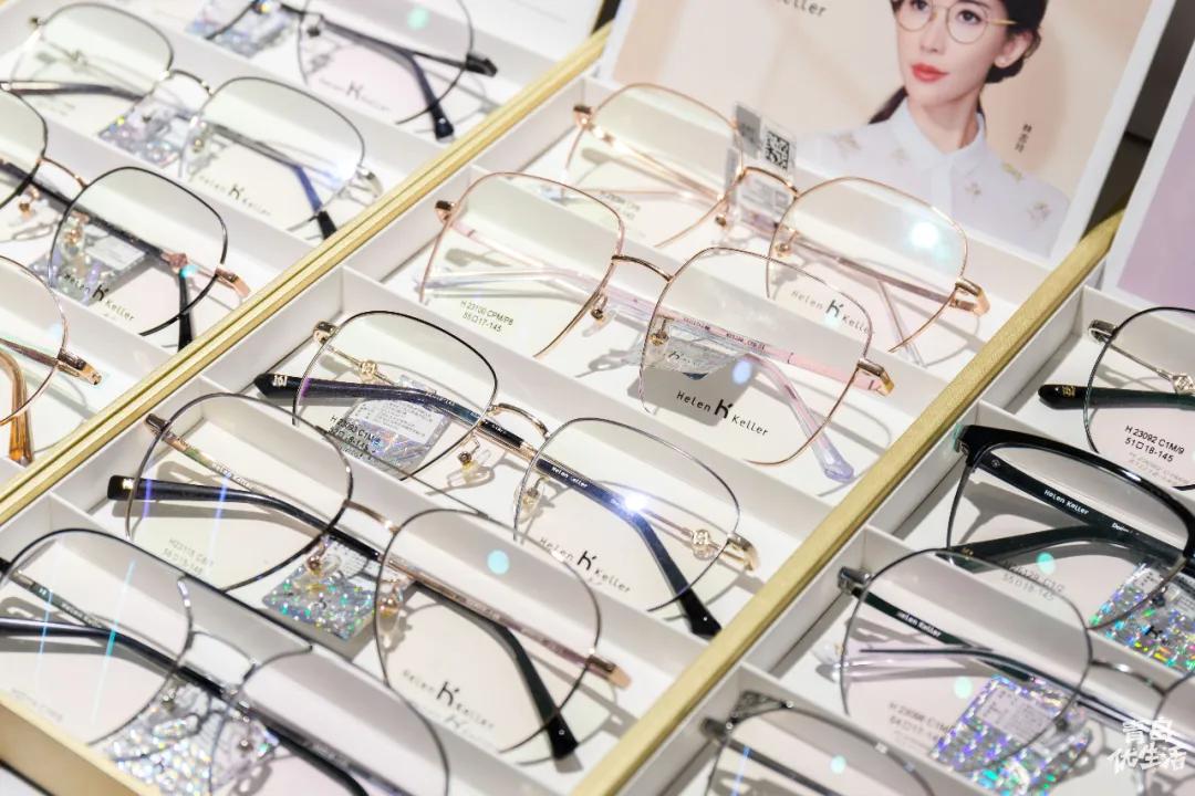 蔡司眼镜价格一览表2021打几折,蔡司眼镜团购套餐2023新款爆款
