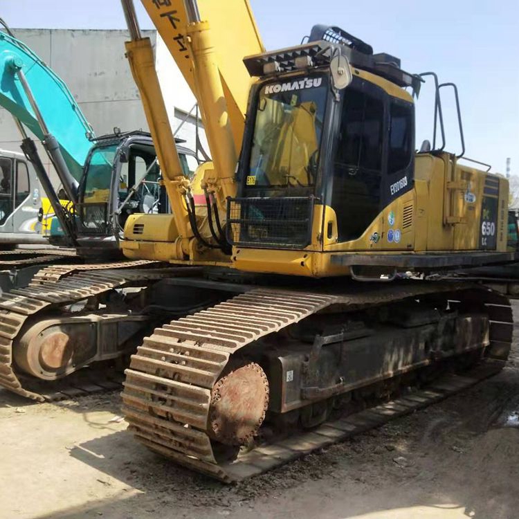 小松是哪个国家品牌,小松品牌