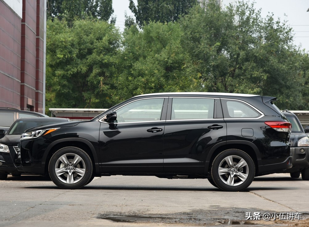 2017款汉兰达与冠道370哪个油耗低,汉兰达五座和冠道哪个好