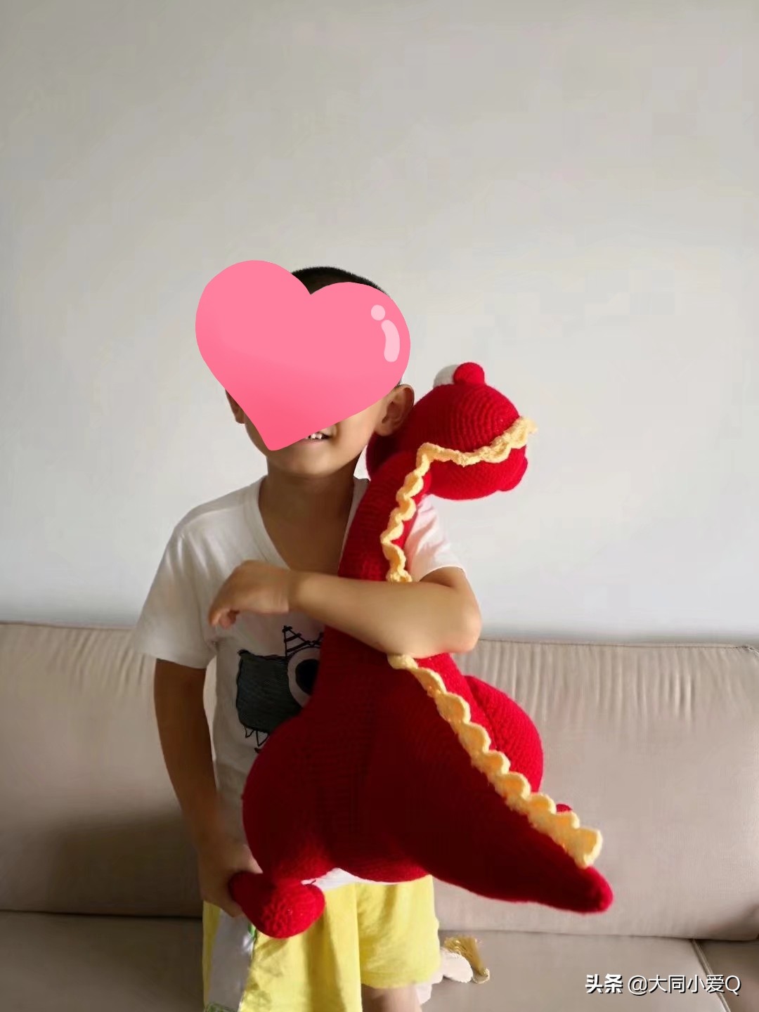 8-1儿童节分享一款钩针编织的毛线恐龙,有详细文字和视频教程哦