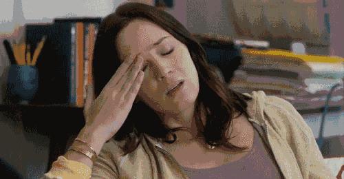 孩子上学期间谈恋爱咋办,孩子上小学了应该注意什么