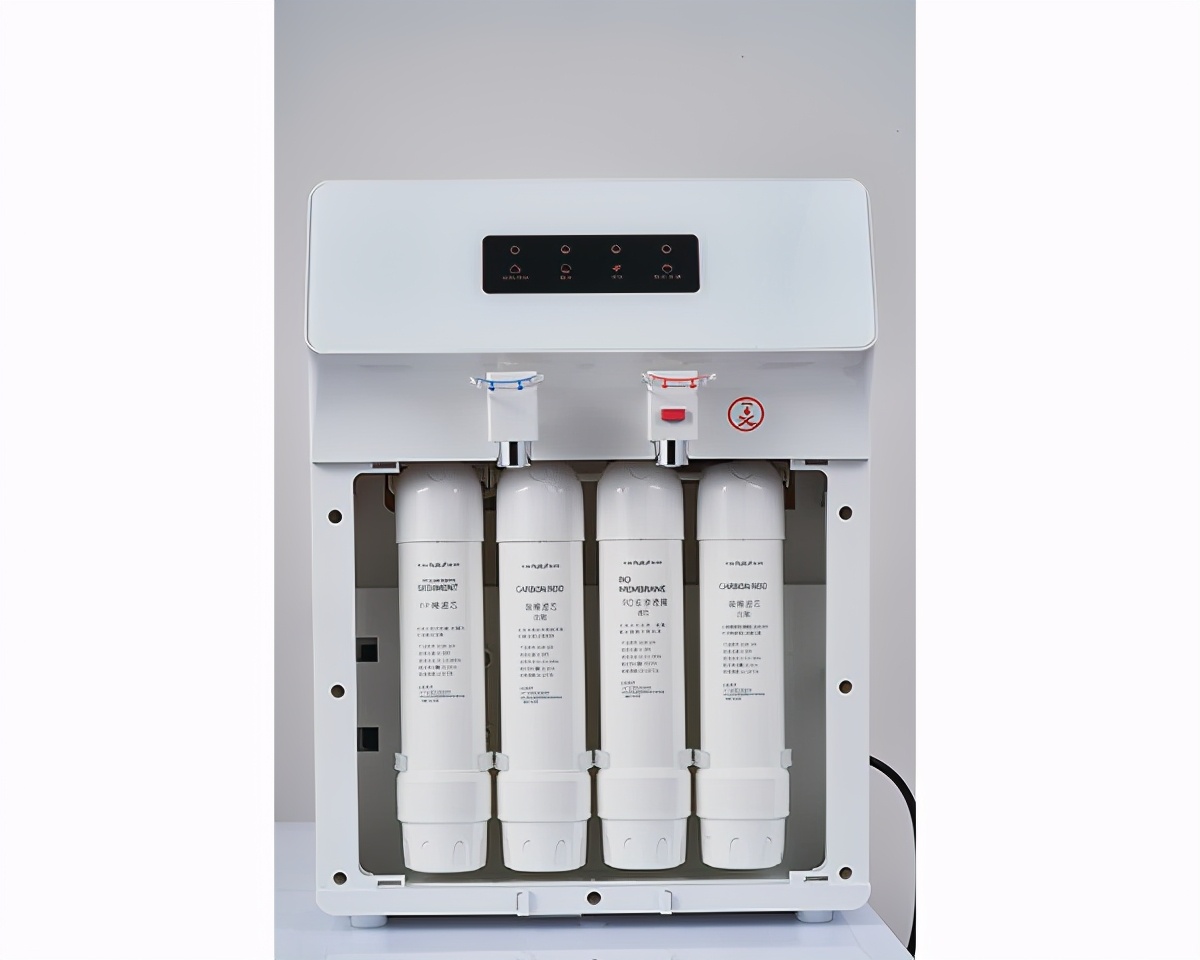 饮水机过滤器的作用,饮水机过滤芯在哪个位置