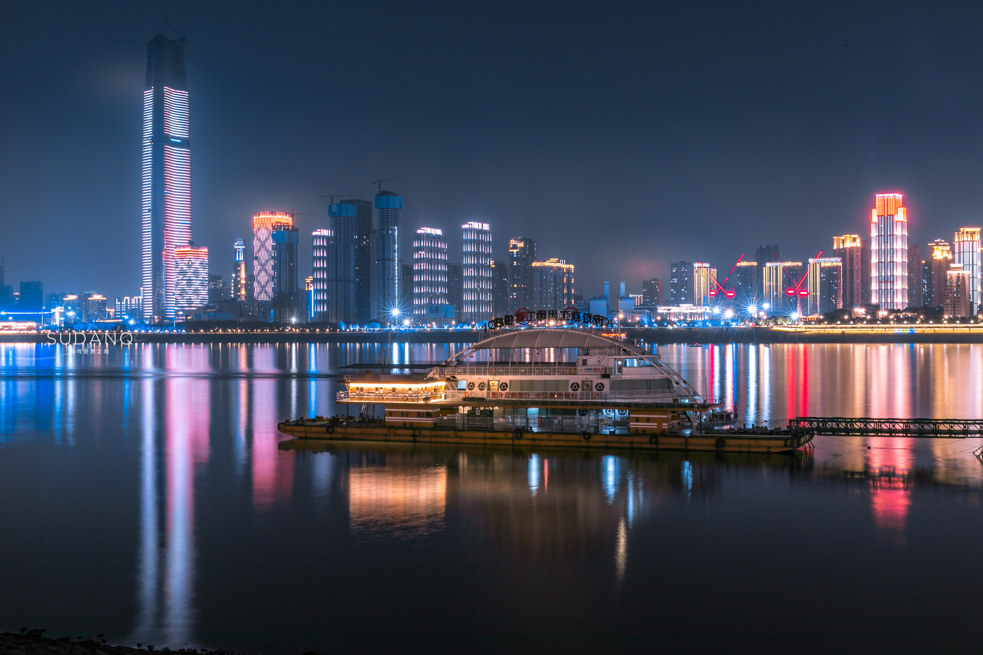 武汉，堪称“世界上最不缺水的城市”，东湖之美更羡煞旁人