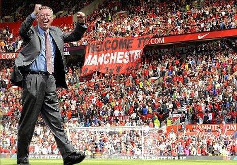 曼联足球队索尔斯克亚,曼联索尔斯克亚摆大巴