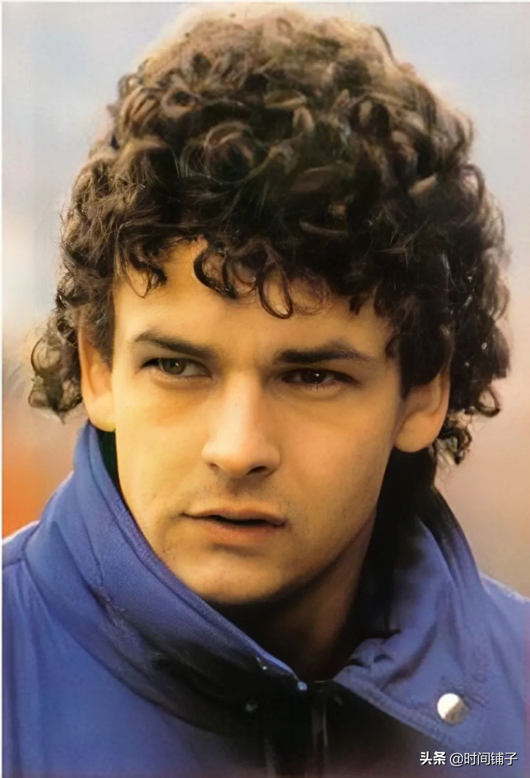 当你老了头发白了步履蹒跚,当你老了头发白了原唱