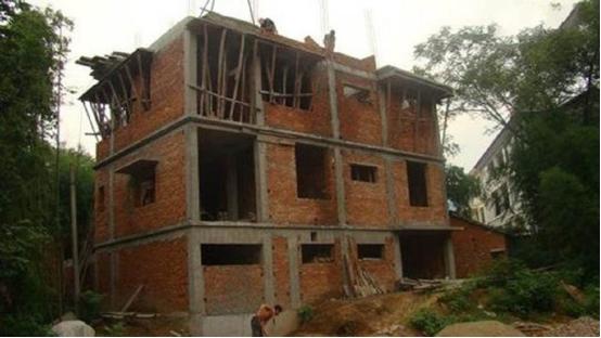 临街铺面自建房的好处,临街房的好处和坏处