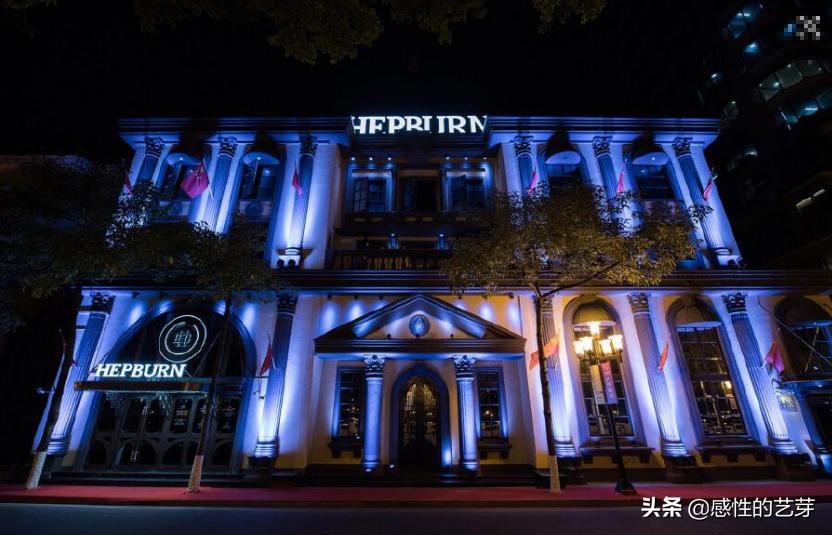 纪梵希一生只为奥黛丽赫本而活,纪梵希和赫本的爱到尽头