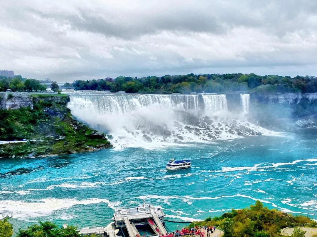 世界上最幸福的事400字,世界上最幸福的事情你做过几件