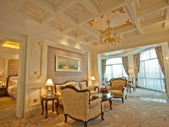 辽阳碧湖温泉度假村怎么样,太美了世界级风景