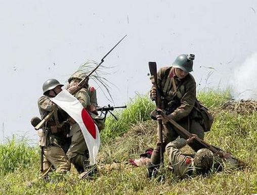 抗战时期日本军刺,抗战的军队用的是什么旗帜