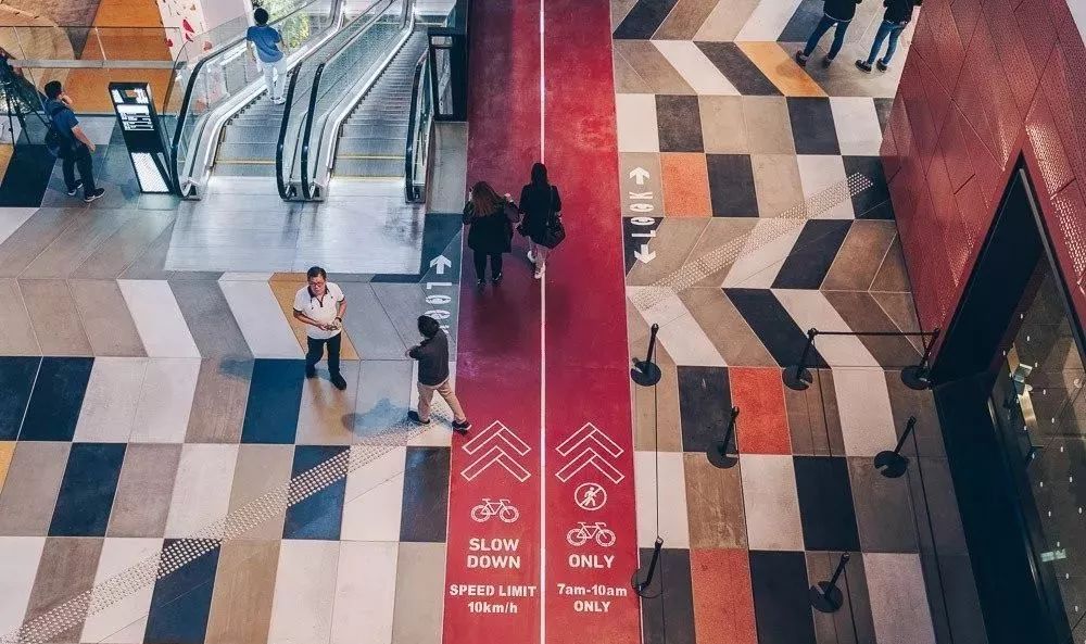 新加坡最奢华购物中心,新加坡黑科技商场