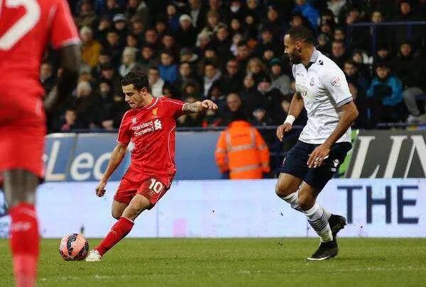 为什么当今足坛远射少了,现役球员远射最厉害