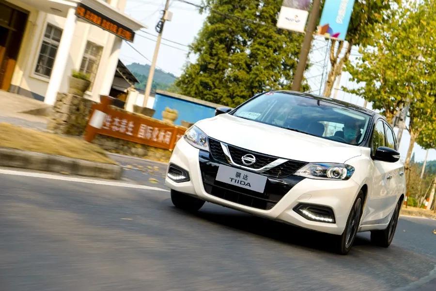 日产骐达试驾：新款上市增配喜人，家用很实在