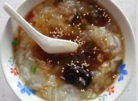 别具一格的云南特色小吃,细数不得不吃的云南特色小吃