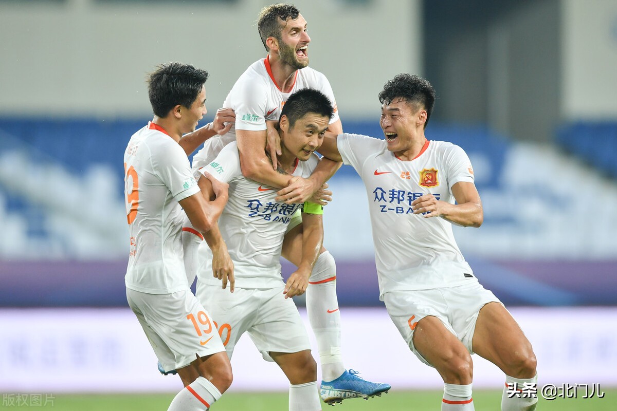 中超土豪引进三名外援,中超土豪两大巨星未来引援