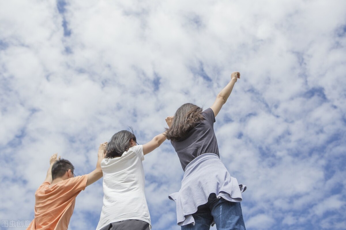 怎么学会与人沟通技巧,如何与人相处和沟通技巧学生