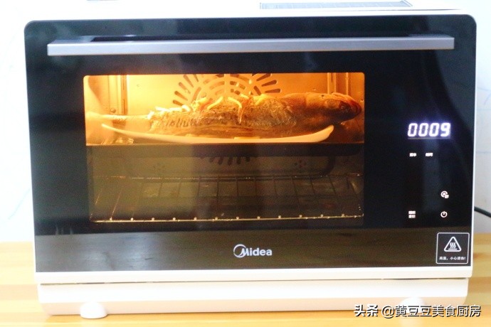 清蒸速冻鲈鱼最好吃的做法,清蒸鲈鱼好吃有诀窍