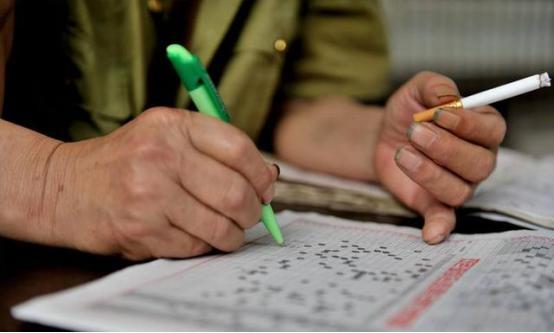 一夜暴富中彩票500万,一夜暴富的彩票碎了