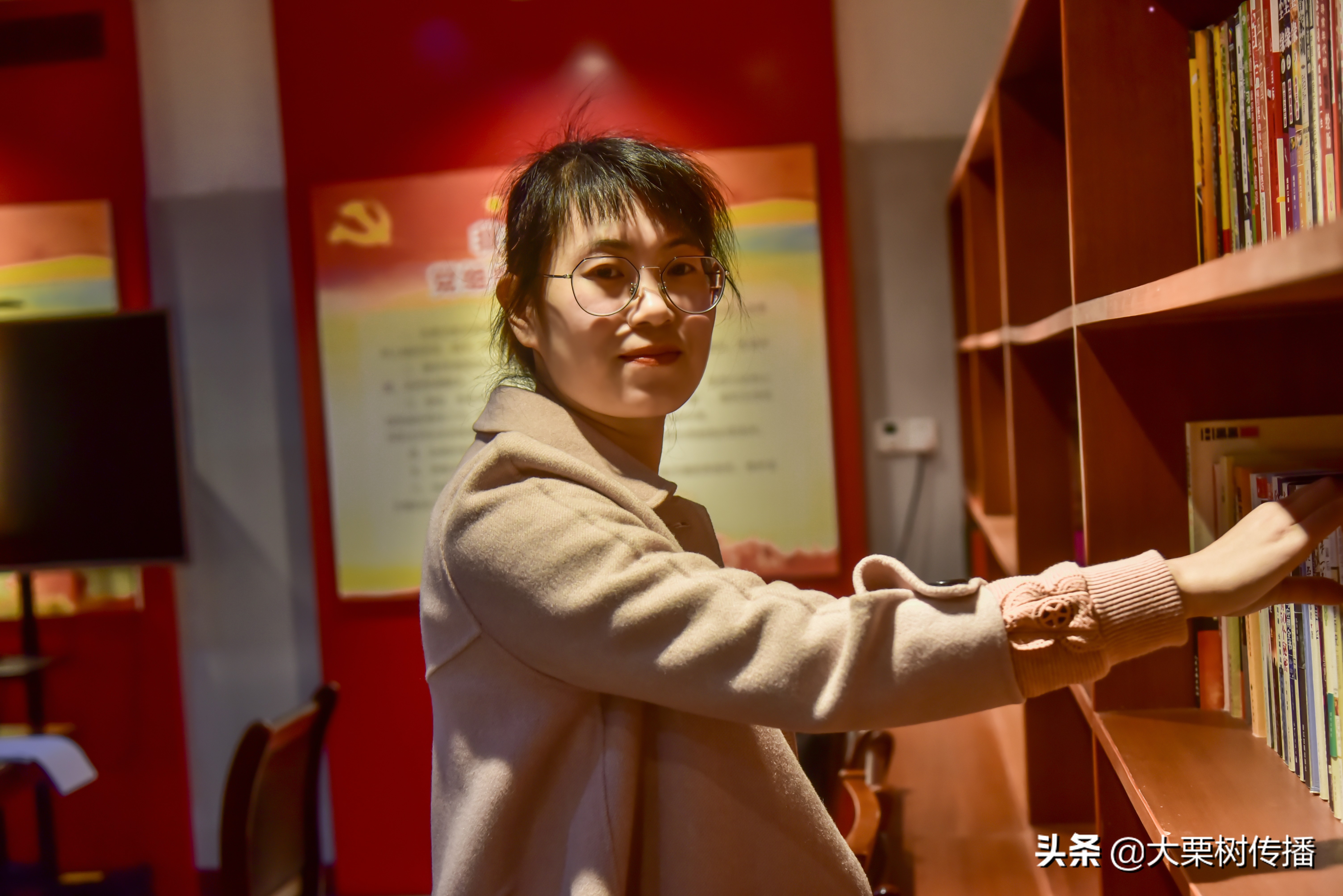 故事：青春有梦，心中有爱，眼里有家：遂平克明面业黄书美的温暖故事