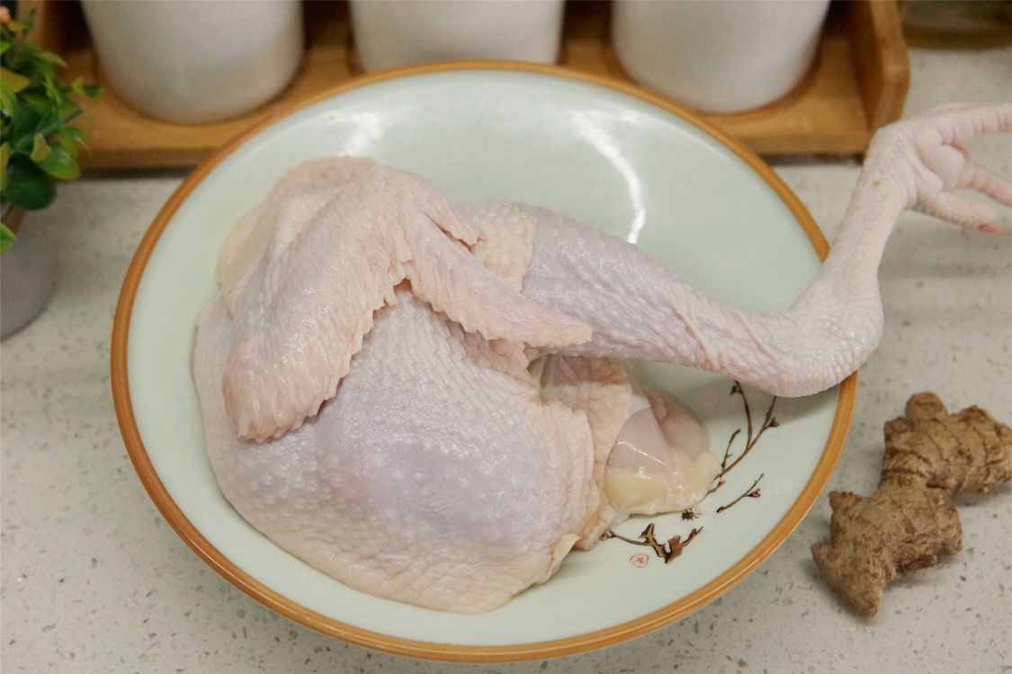 煮鸡汤最好吃的做法,鲜香鸡汤的做法