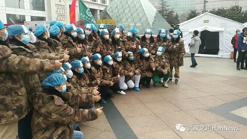 讲不出再见费莱尼,讲不出再见典礼中场